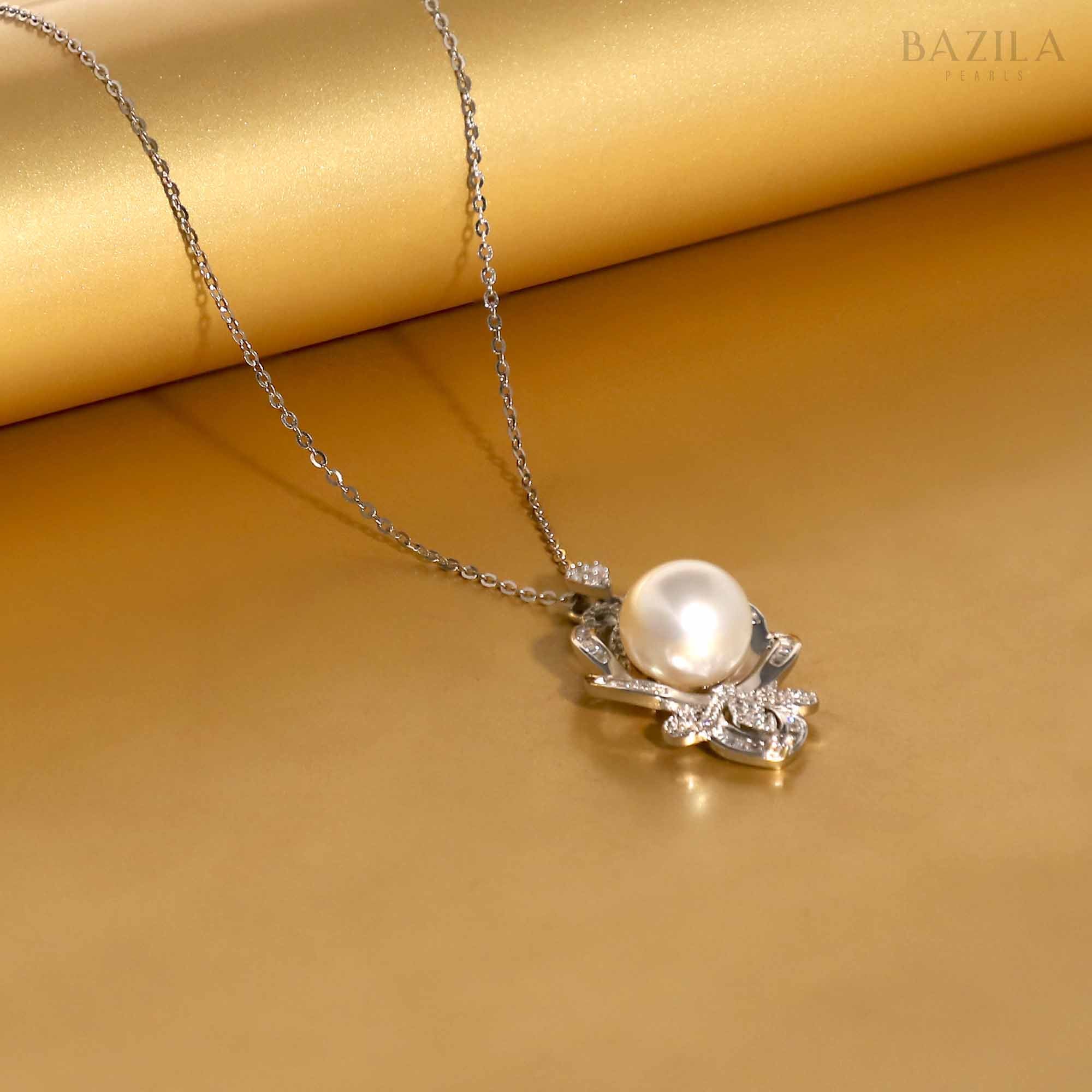 Moonlit Garden Sea pearl pendant